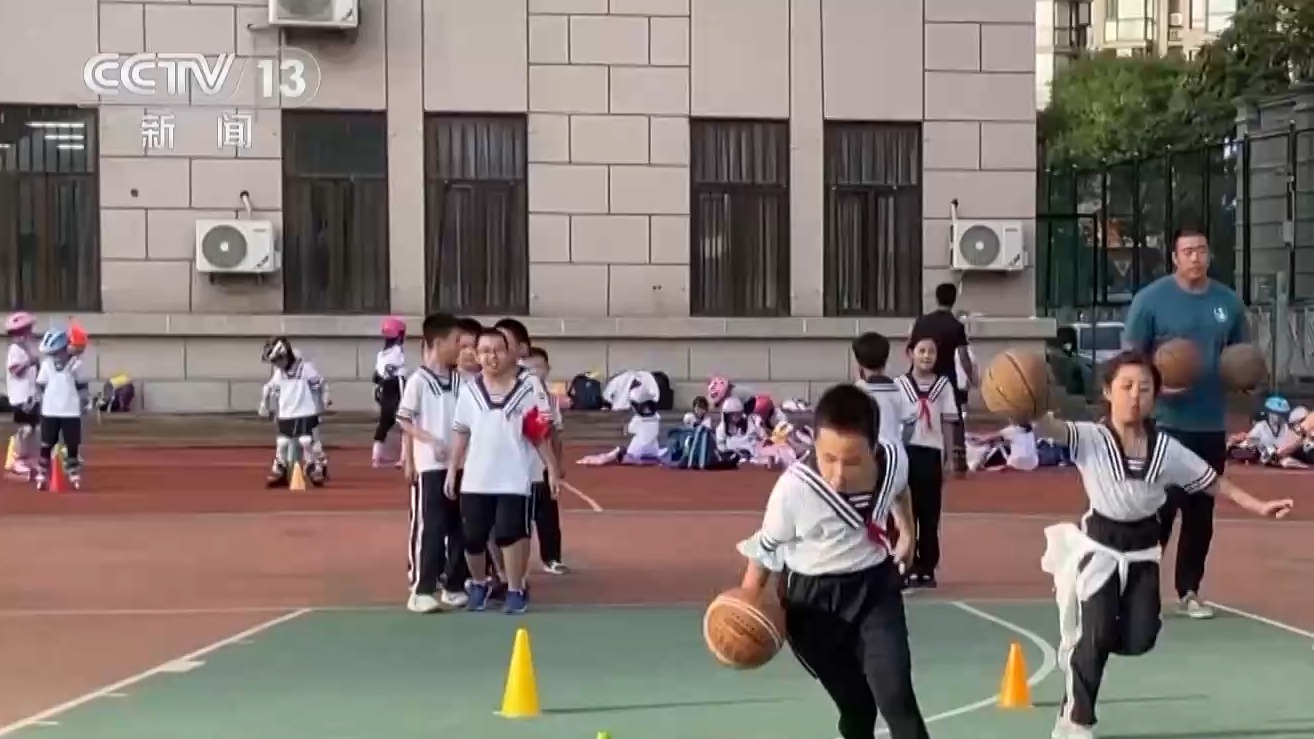 边路球员需